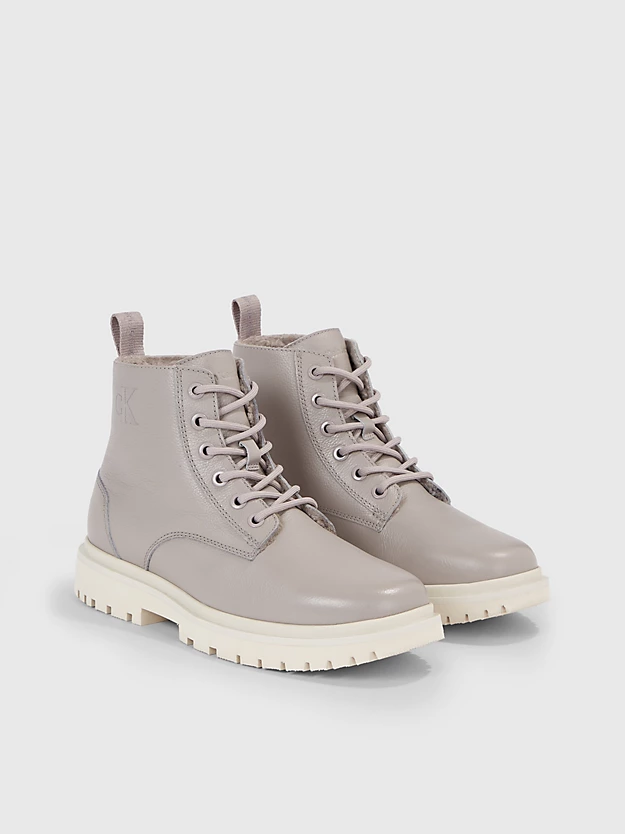 Botas de couro