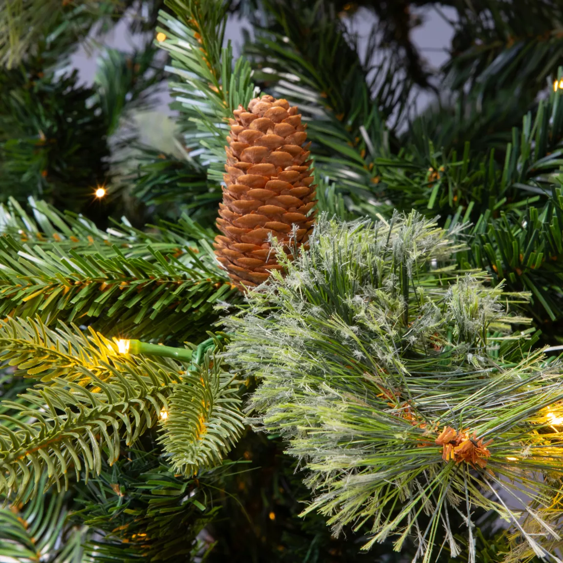 Sapin de Noël artificiel lumineux H210 cm Washington Luxe Vert sapin