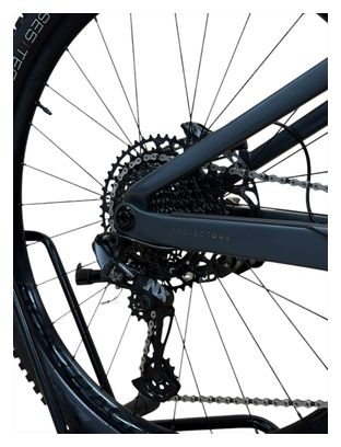 Produit reconditionné . Trek Rail 9.7 Project One Carbon . Sram NX 2022 . VTT électrique . Trek . très bon état