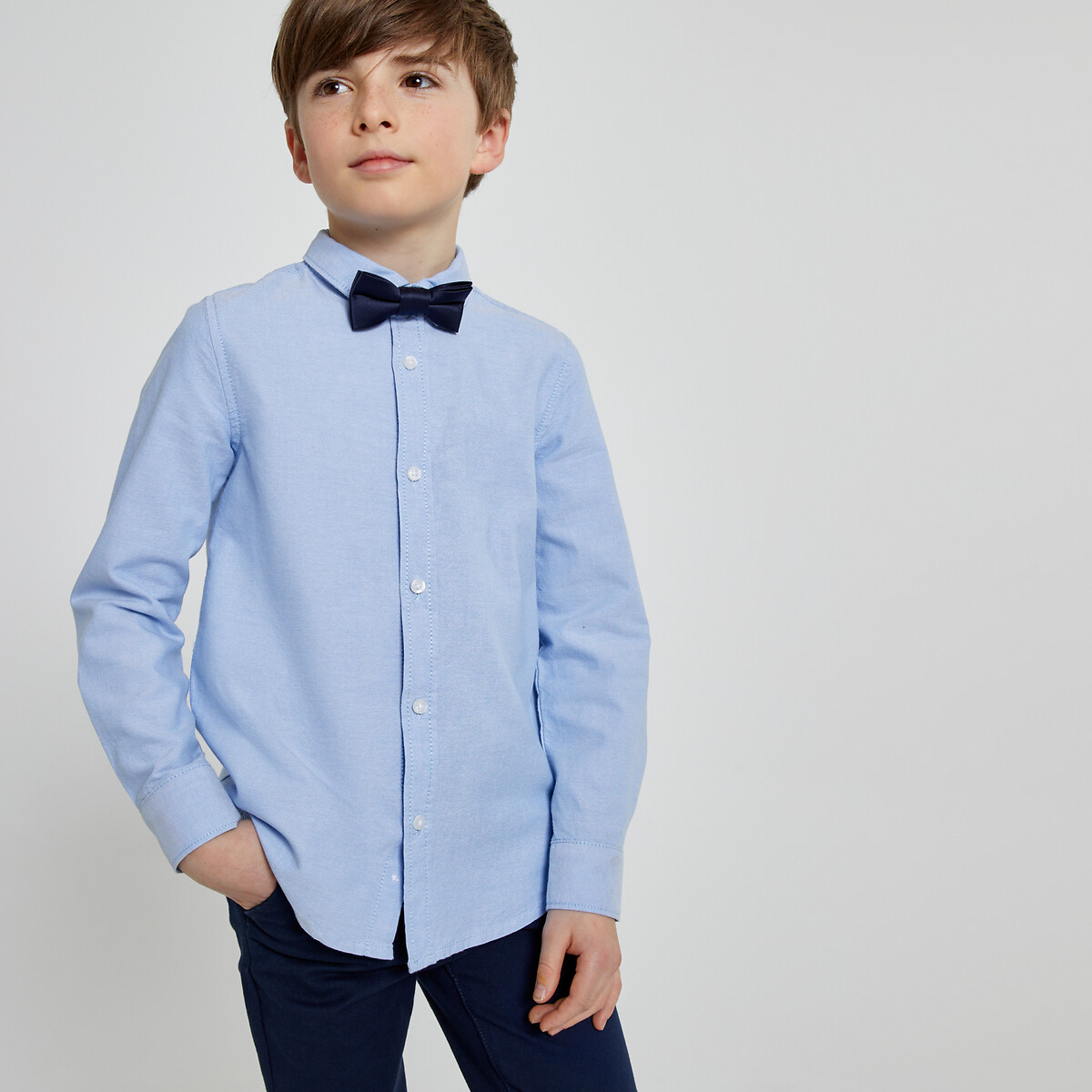 COLEÇÕES LA REDOUTE<br>Camisa com gravata borboleta removível