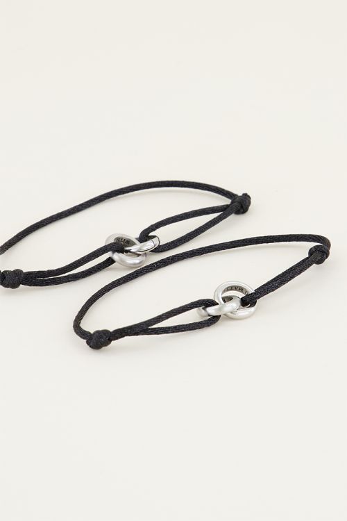 Zwarte forever connected armband