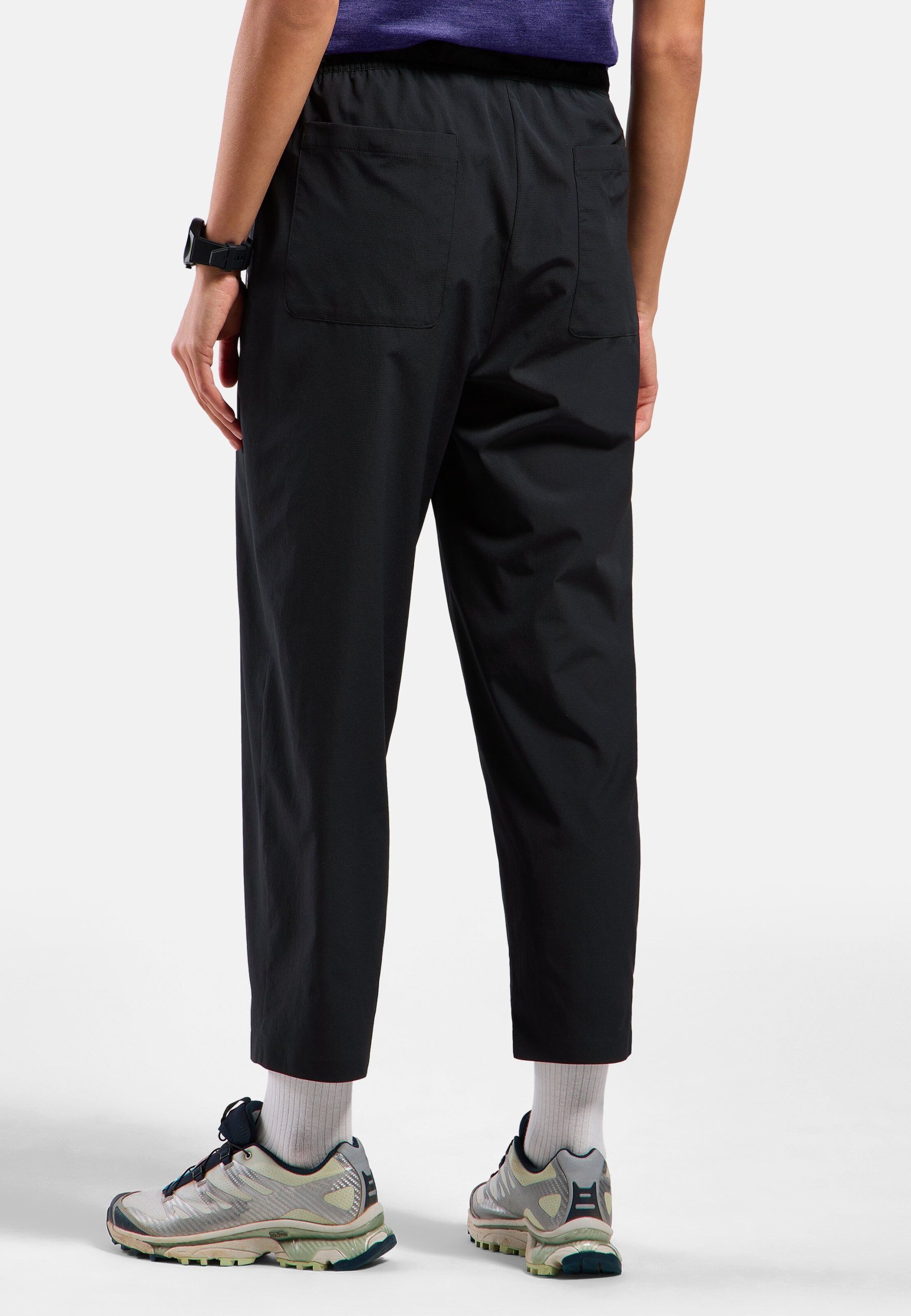 Ultraleichte Ascent 7/8-Ripstop-Hose mit schmal zulaufendem Bein in black