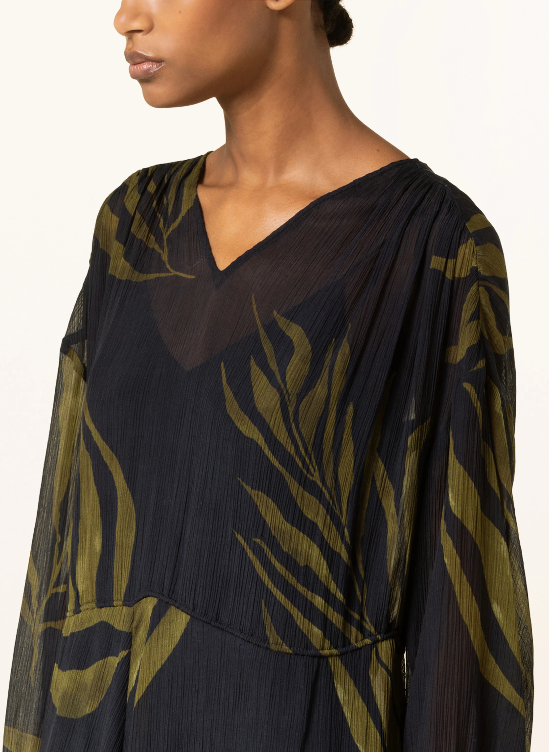 IRIS von ARNIM Plisseekleid FARAYA mit Seide