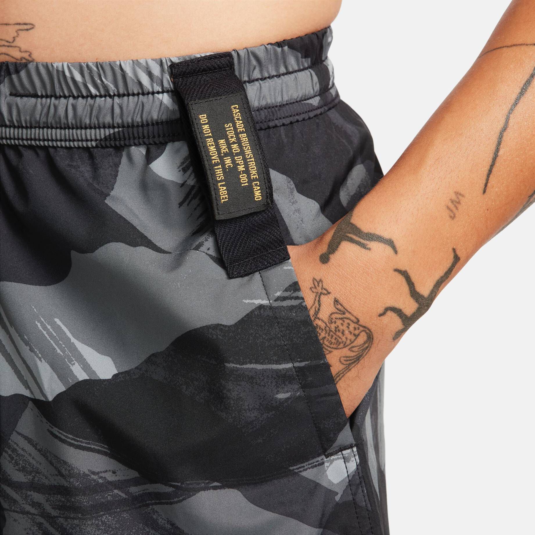 Nike| Herren Shorts NIKE FORM