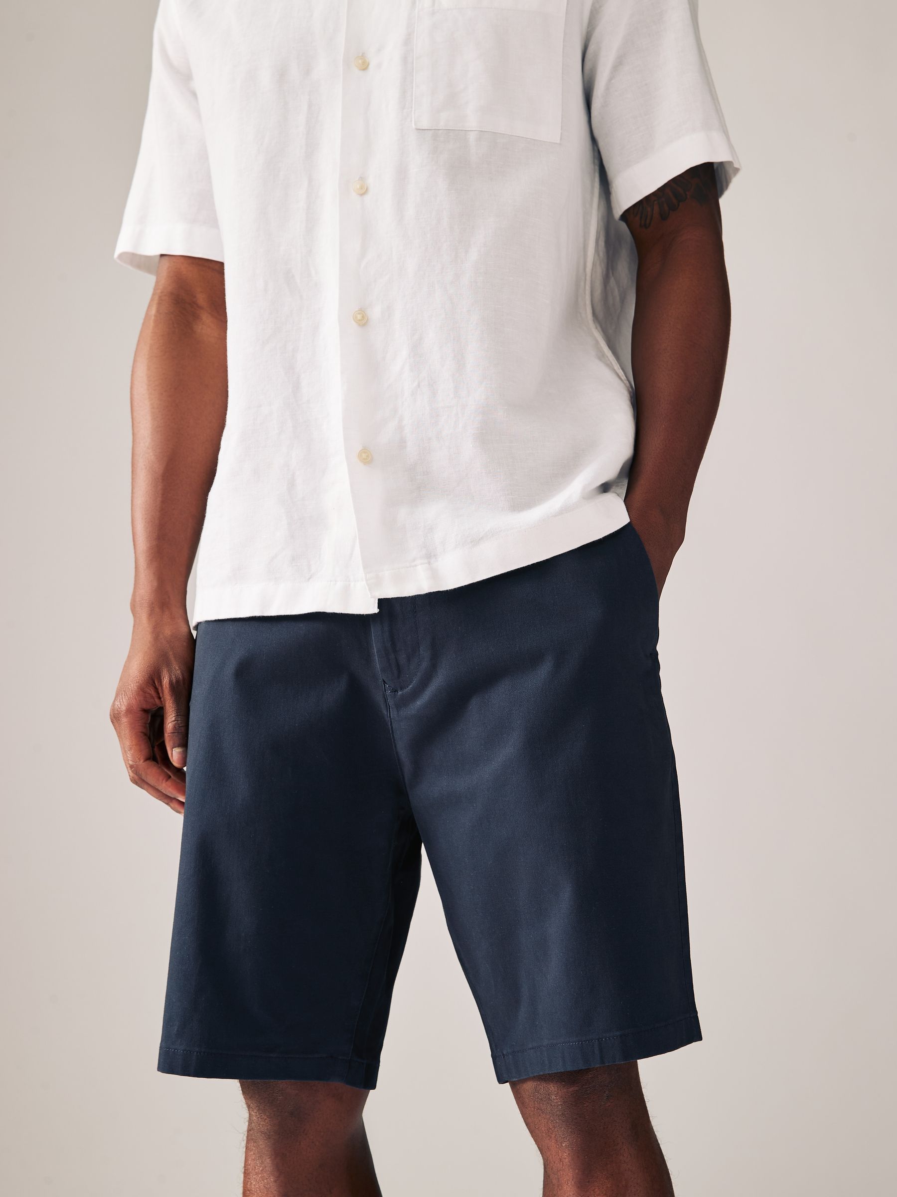Zwart/marineblauw - Slim Fit - Set van 2 chinoshorts met stretch