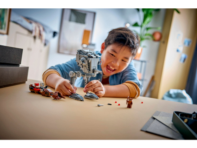 LEGO SMART Play™: AT-ST™ aanval op Endor (75424)