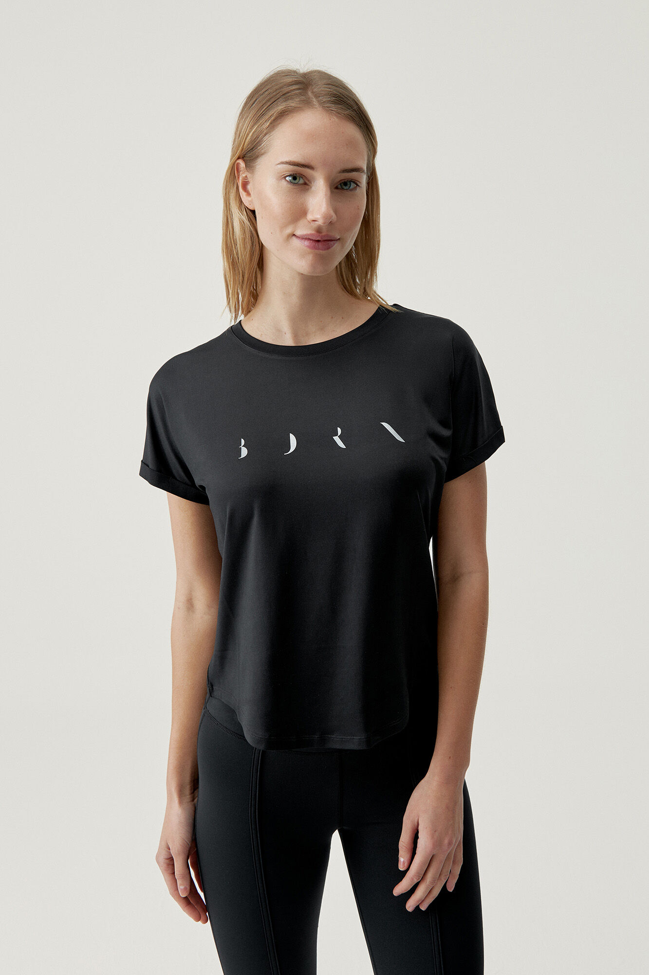 Camiseta Azami Preta - preto