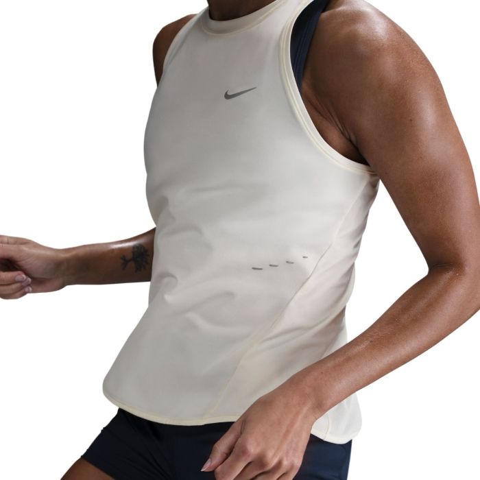 Nike Dame Singletter Swift Tank Top Hvid
