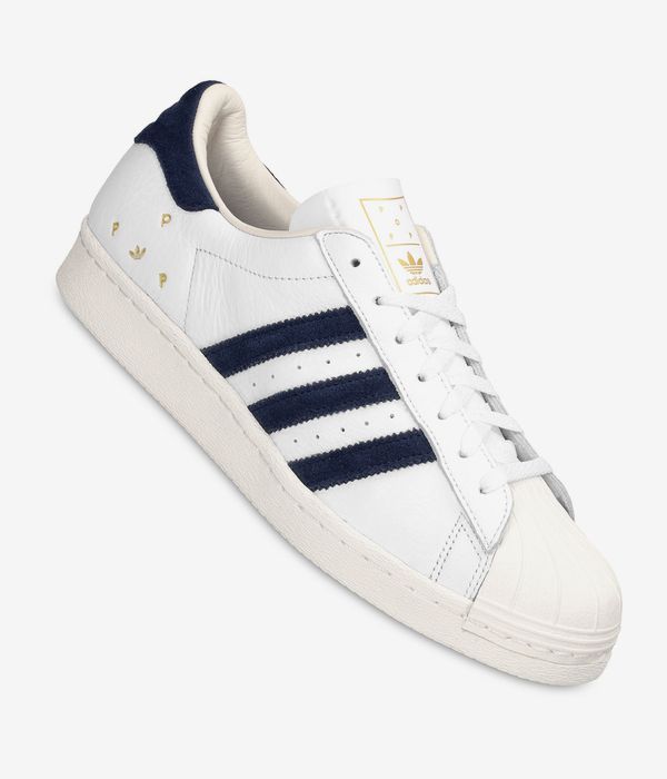 adidas x Pop Trading Company Superstar ADV Schuh (white collegiate navy)