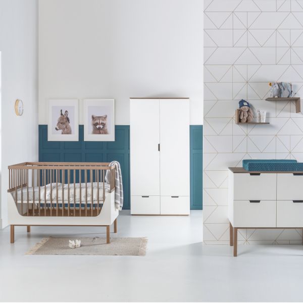Kidsmill Sepp Babykamer Wit / Beuken | Bed 60 x 120 cm   Commode
