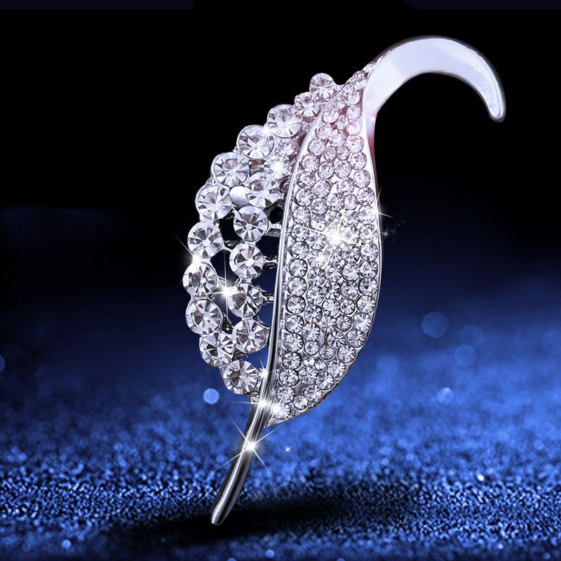 Soosina - Strass-broche (verschillende ontwerpen)