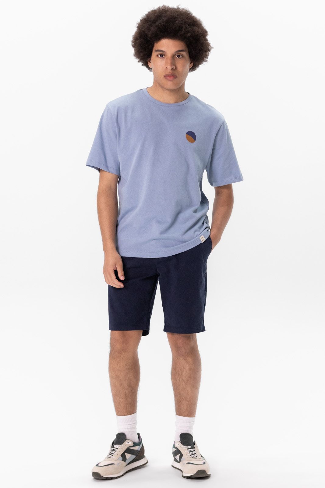 Lichtblauw T-shirt met artwork