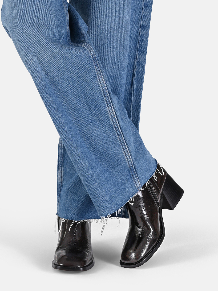 STIEFELETTE NOEMI
