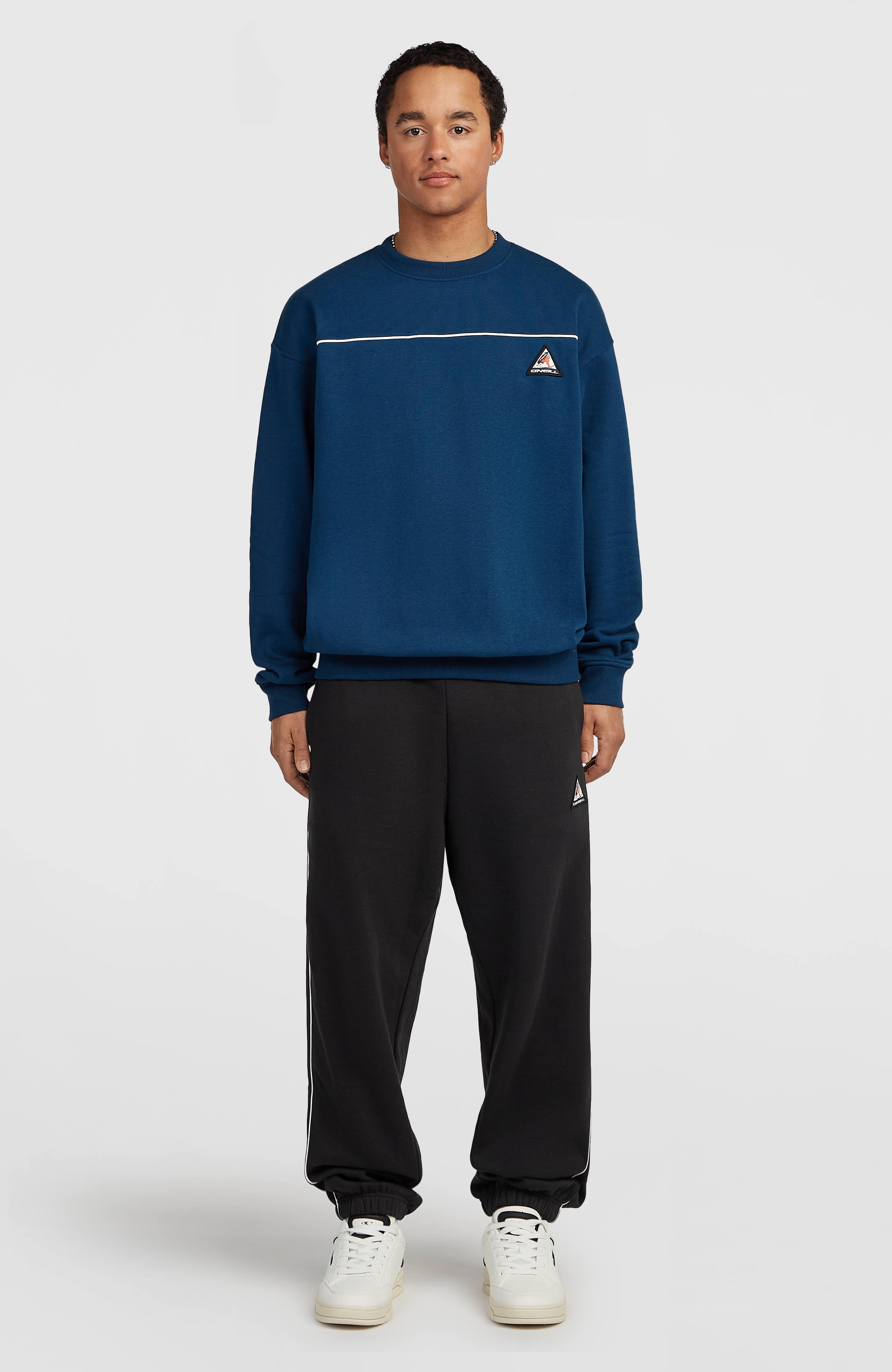 FWC'Play Crew sweater