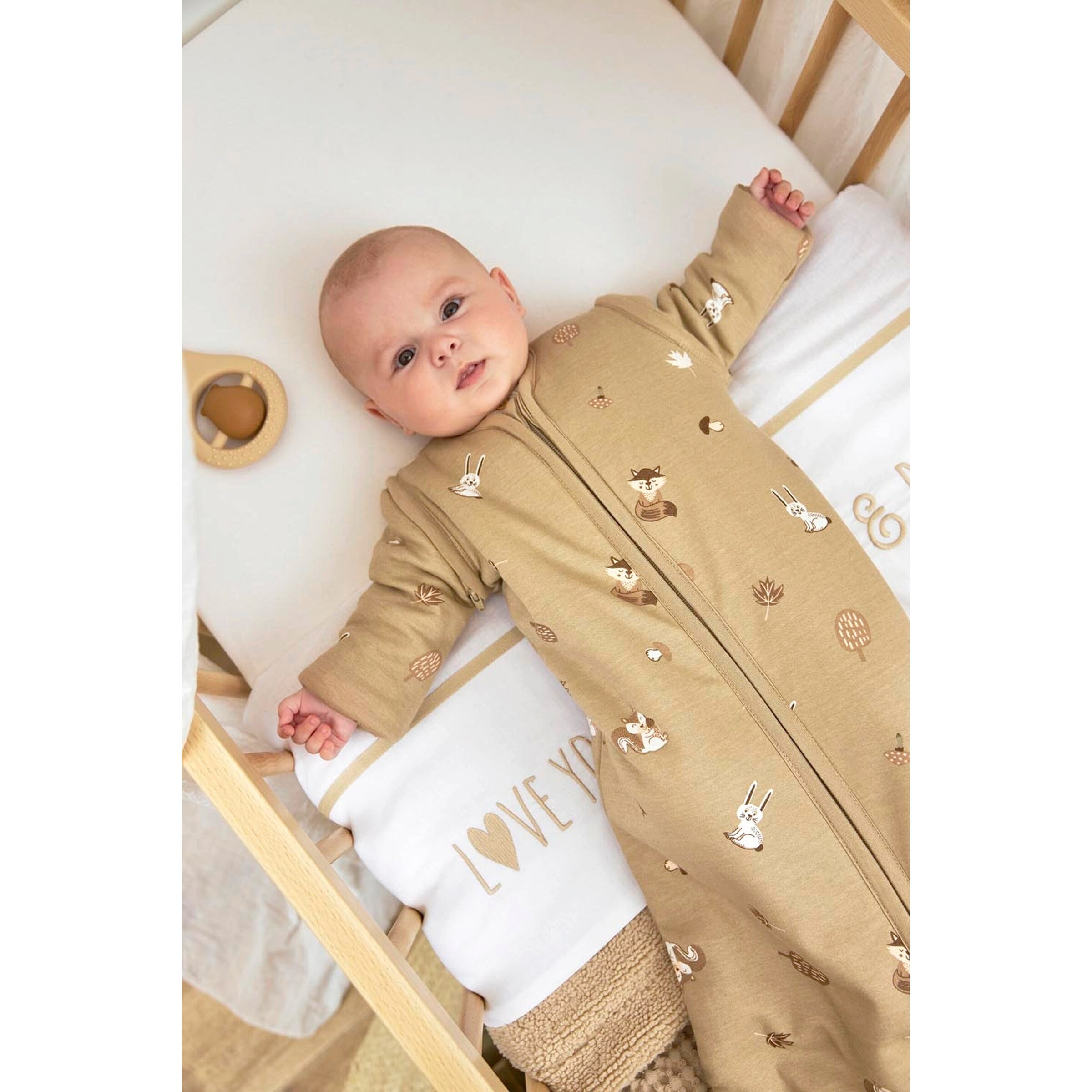 Meyco Baby Ganzjahres-Schlafsack mit abnehmbaren Ärmeln 2.5 TOG Forest Animals Sand