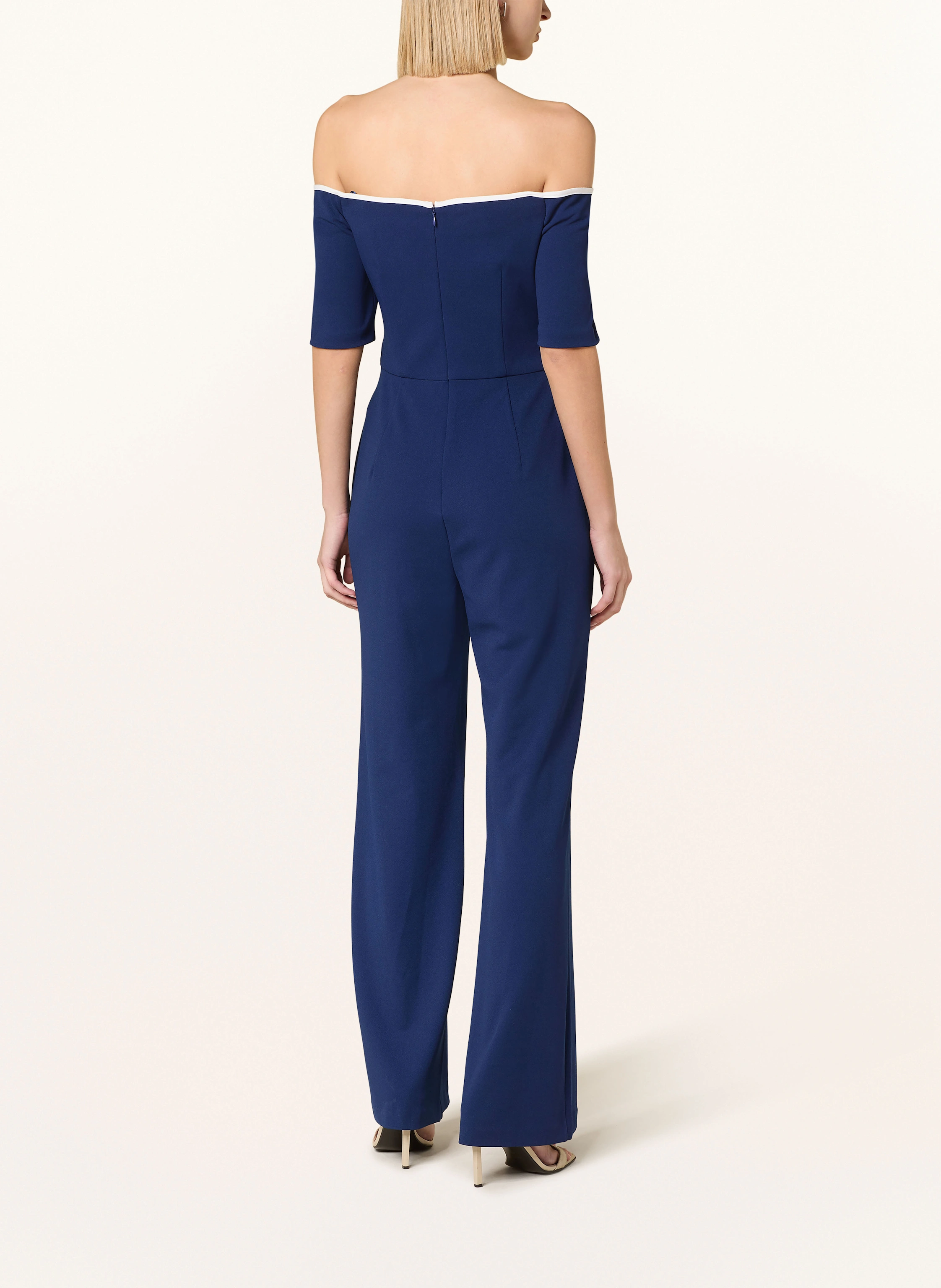 ADRIANNA PAPELL Off-Shoulder-Jumpsuit
