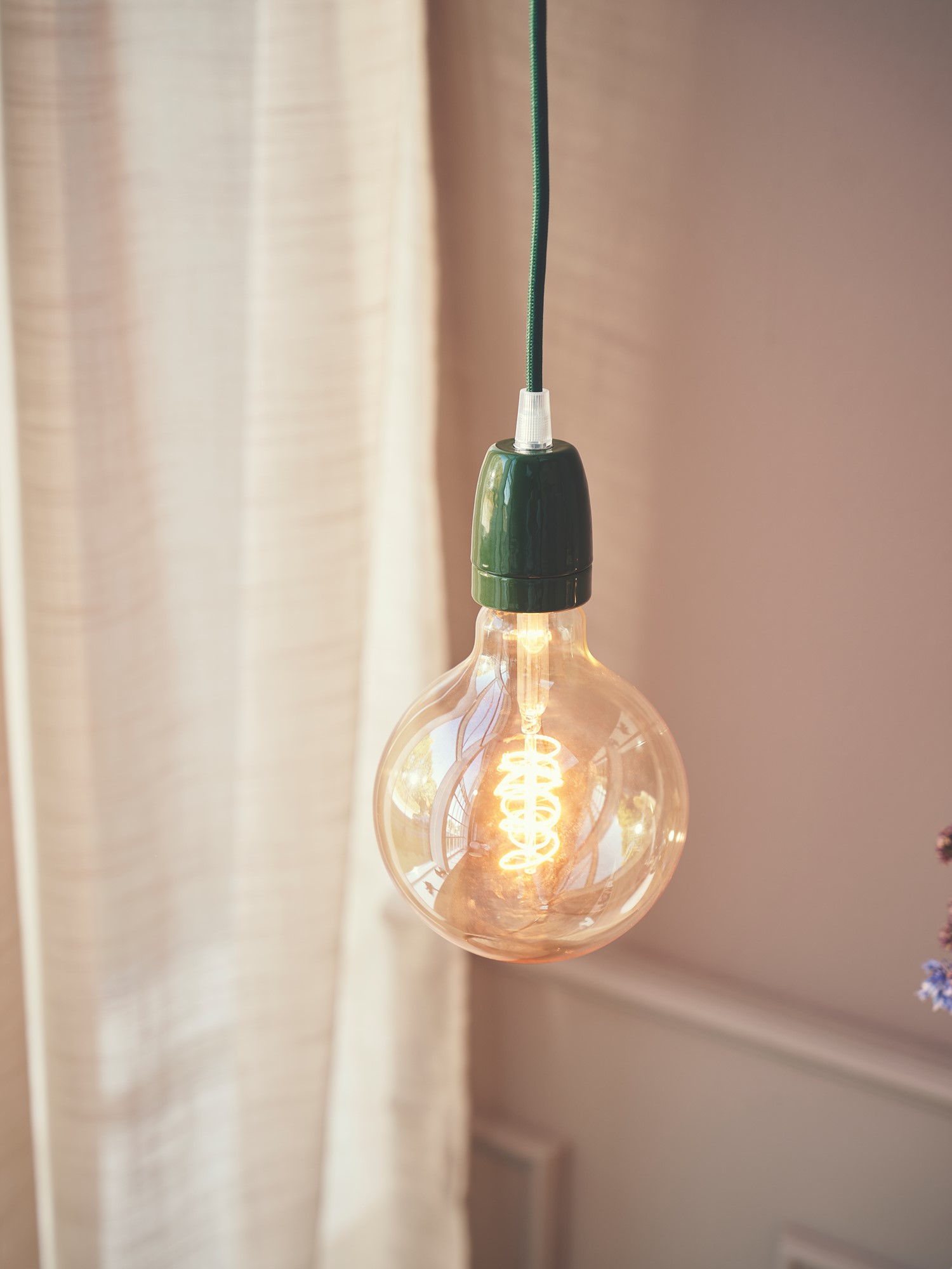 Plug-in pendellampe | Tekstilkabel/porcelæn/termoplast. 2,5 m. E27. | Pine Green | Creative Cables