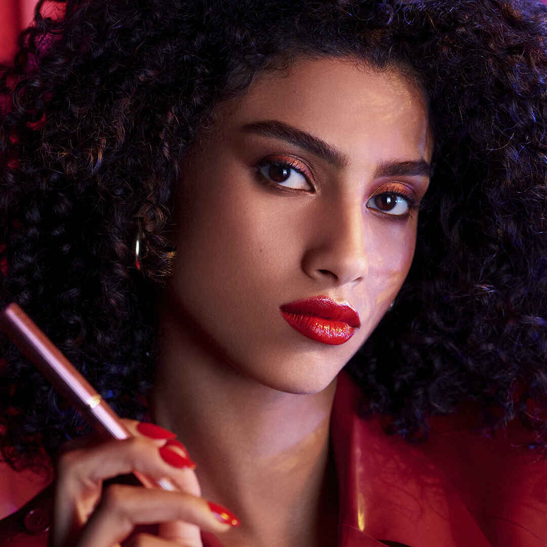 Estée Lauder Pure Color Explicit Slick Shine Lipstick