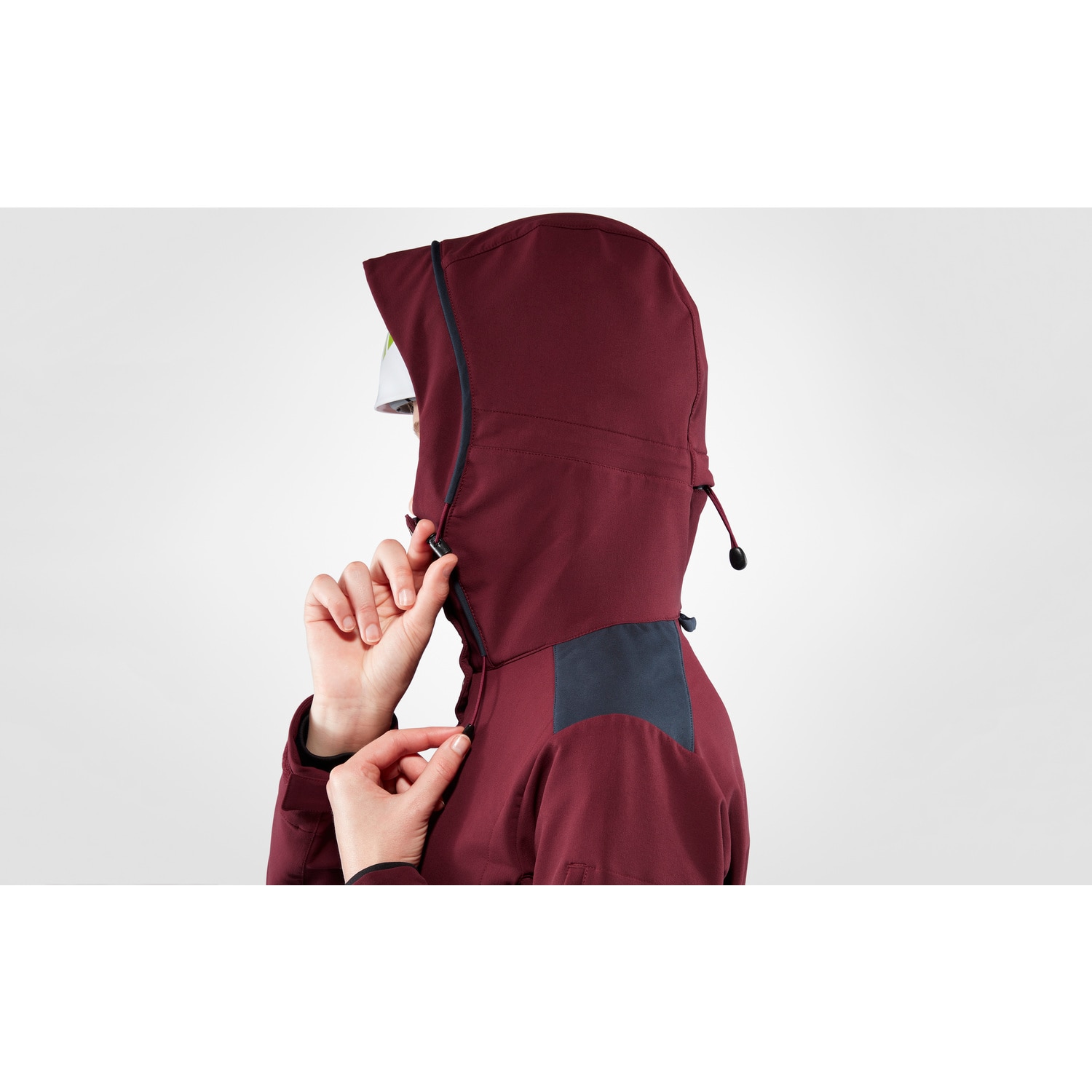 Fjällräven Keb Touring Jacket, Dame<br>Jakke til de litt kaldere dagene