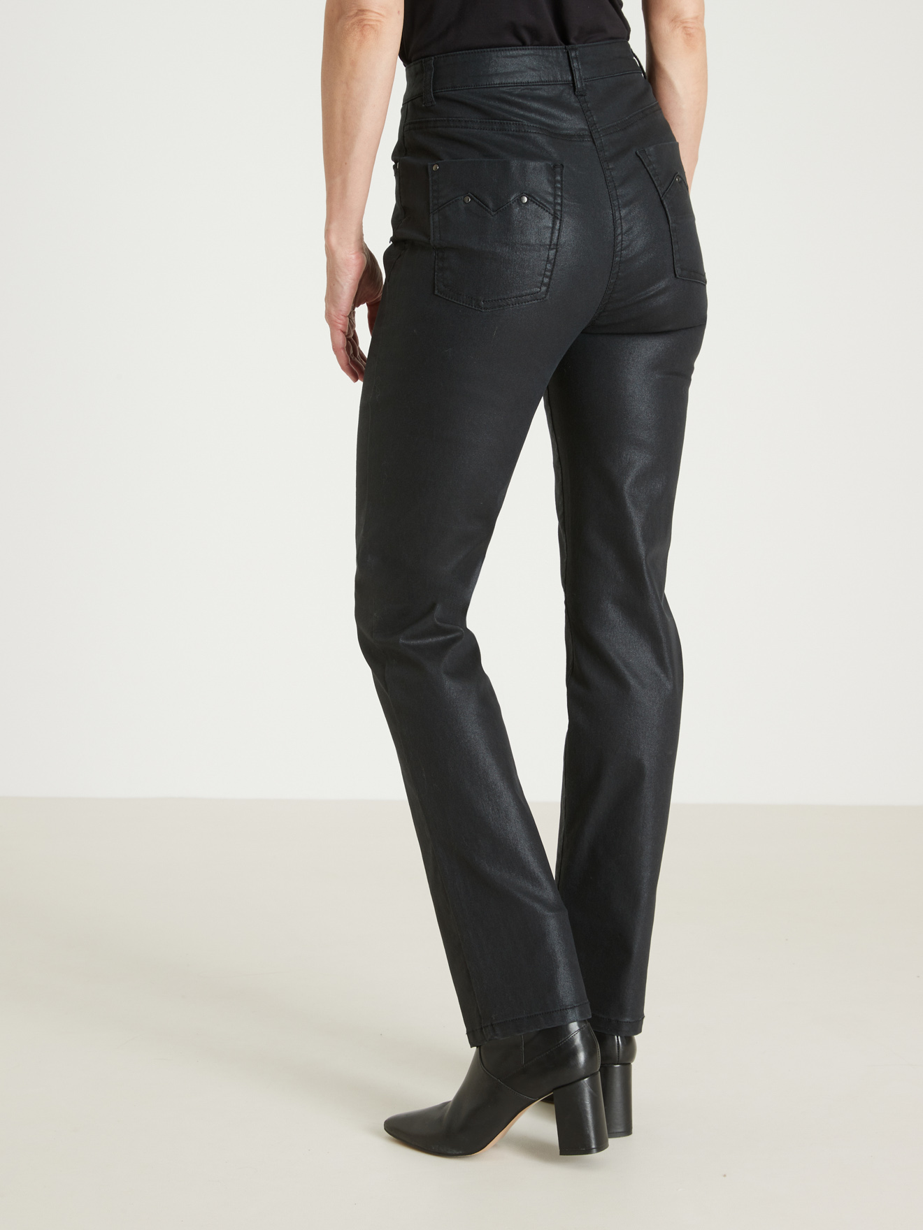 Pantalon coupe droite enduit