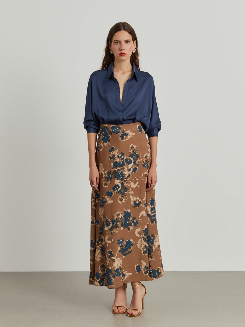 Saia comprida evasé com estampado