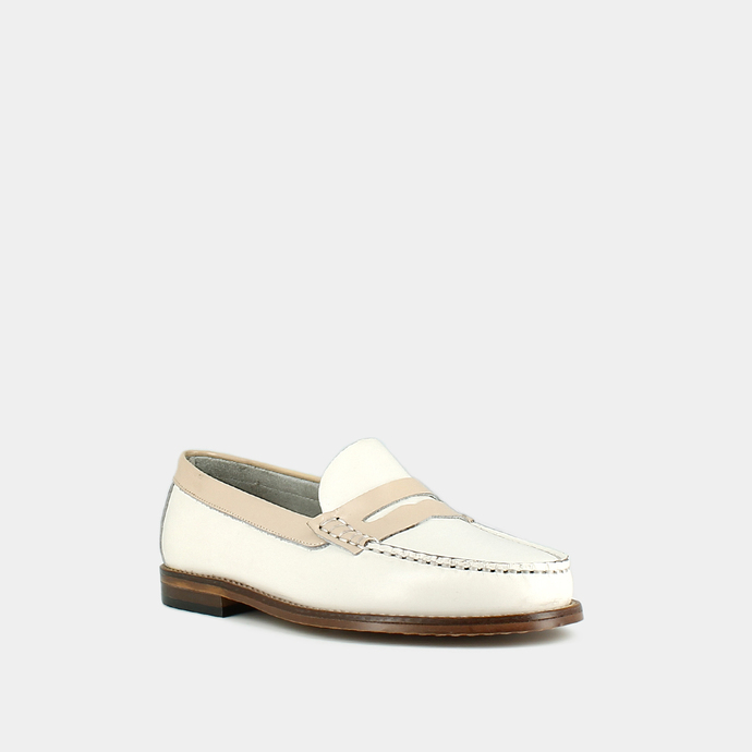 Mocassins  en cuir glacé écru et beige