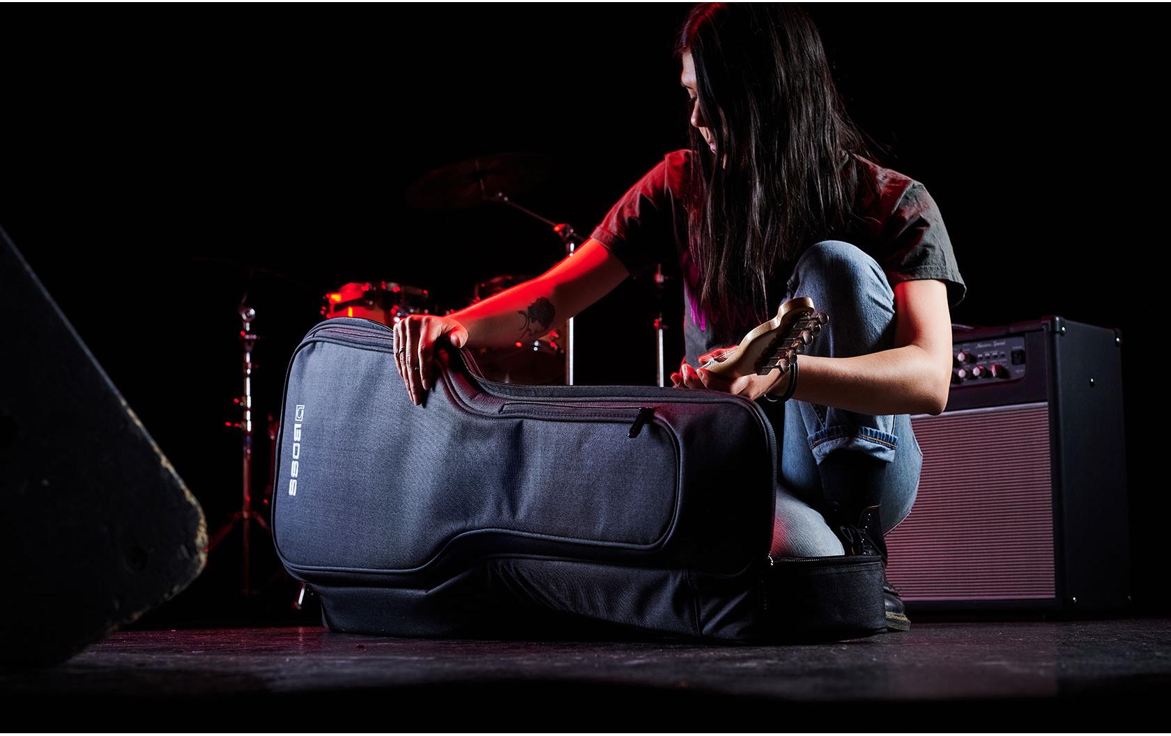 CB-EG10 für E-GitarreHochwertiges Gigbag, das für eine Vielzahl von E-Gitarren geeignet ist