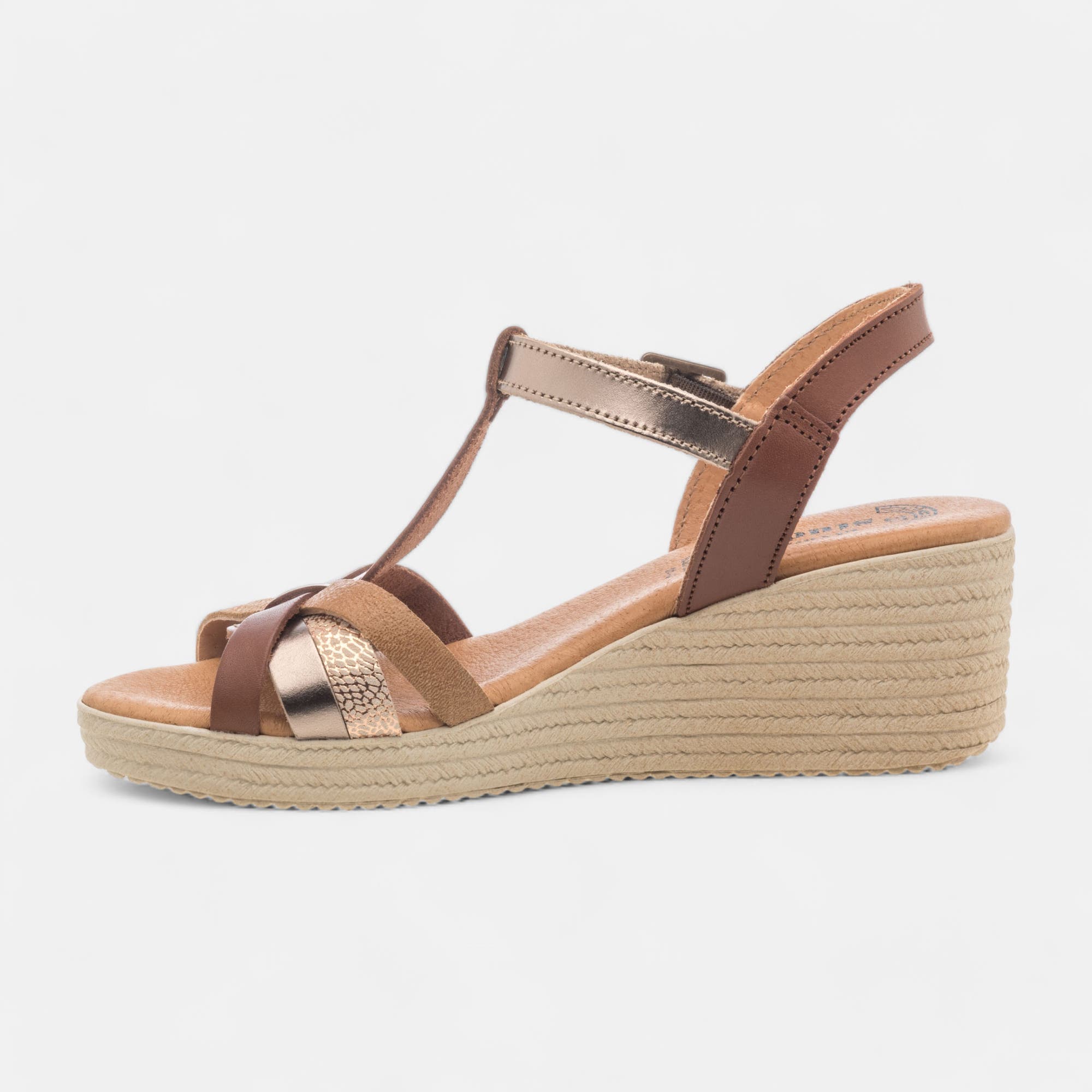 Sandales à talon compensé Femme en cuir cognac