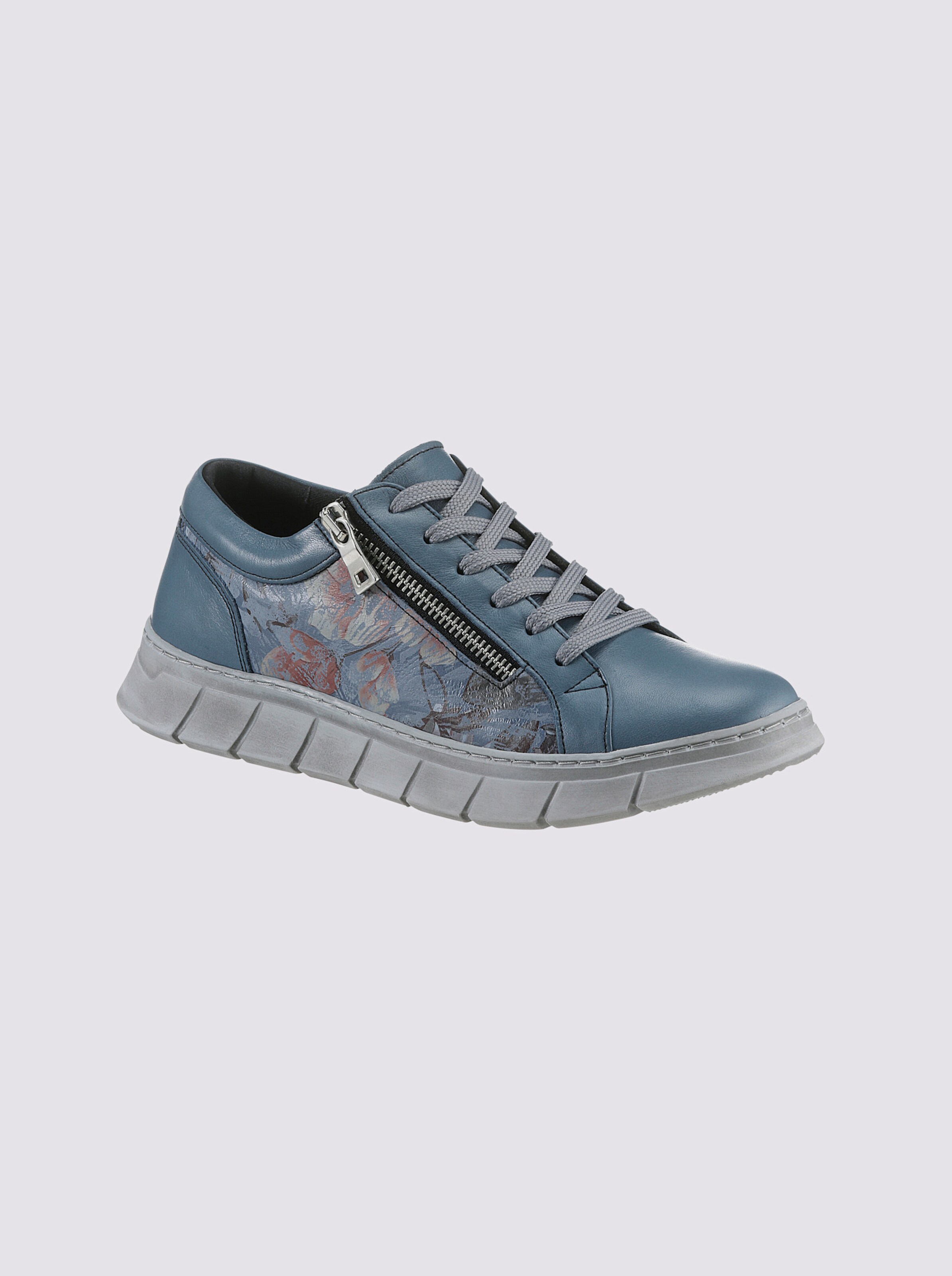 Schnürschuh