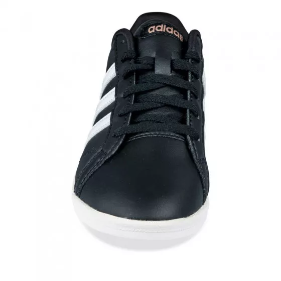 Baskets NOIRES ADIDAS Coneo QT