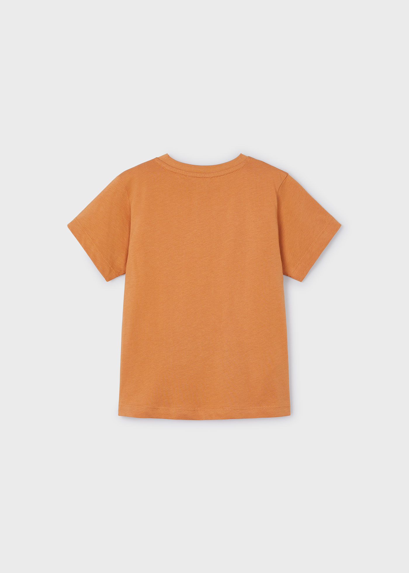 Camiseta interativa Better Cotton com QR Code para meninos, cor páprica.