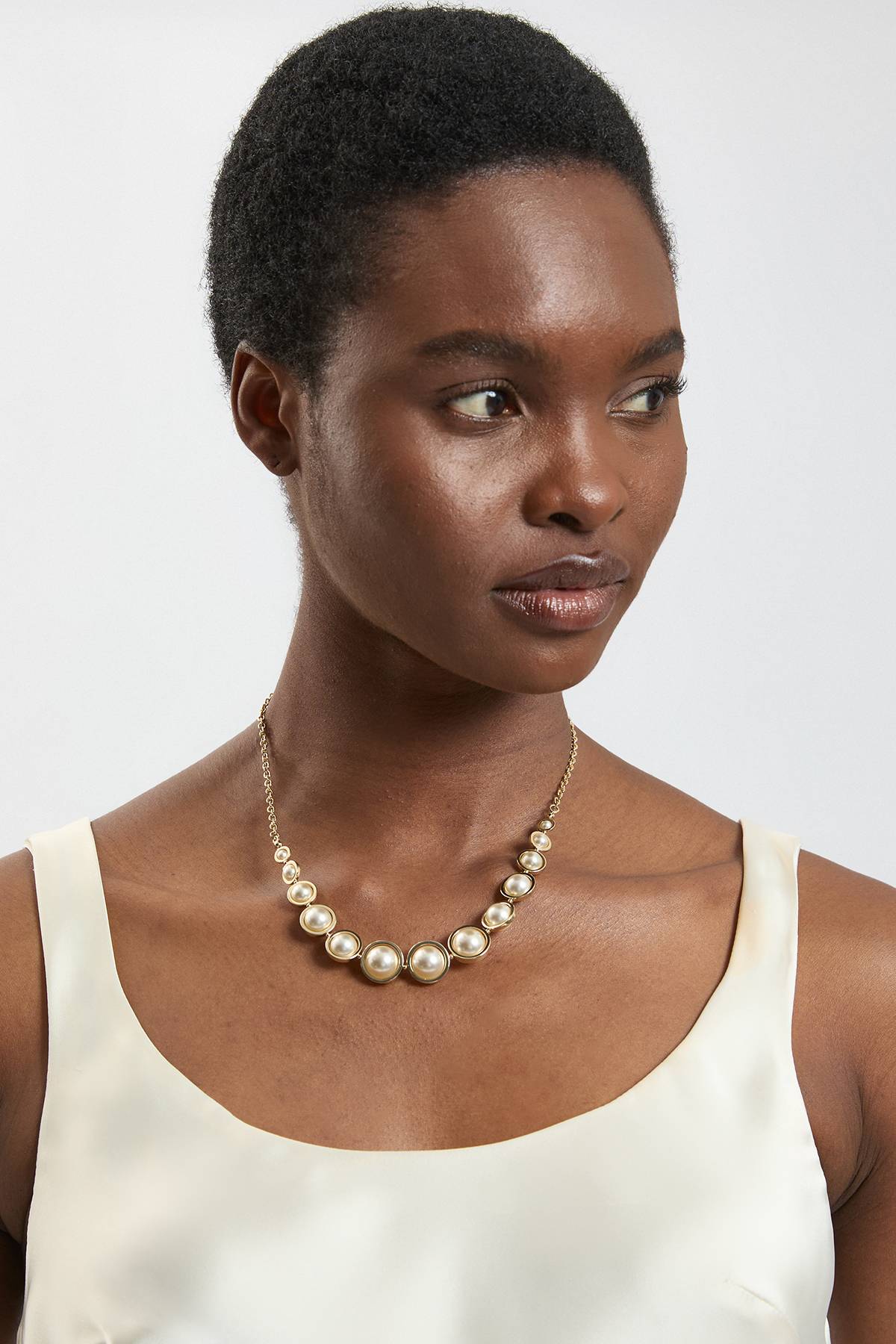 KarenMillen Collier À Perles Logo
