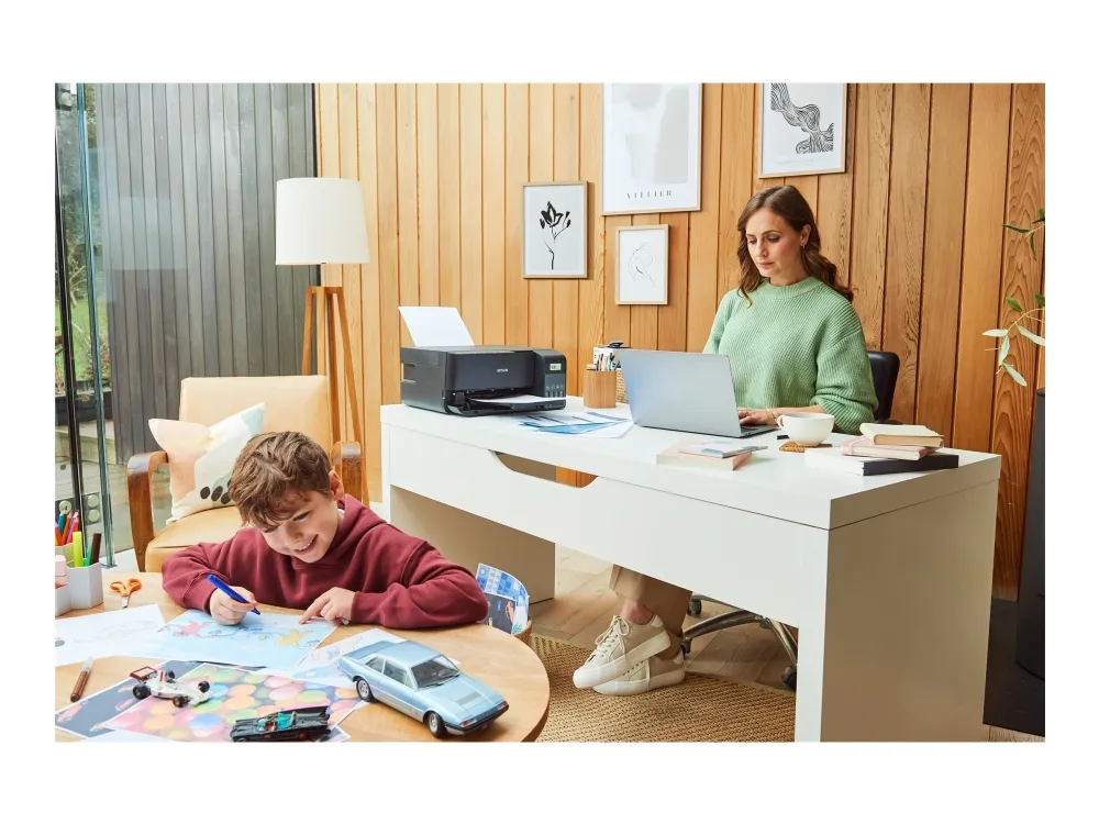 Epson EcoTank ET-2830 - Multifunktionsprinter - farve - blækprinter - ITS - A4 (medie) - op til 15 spm (udskriver) - 100 ark - Wi-Fi, USB - sort
