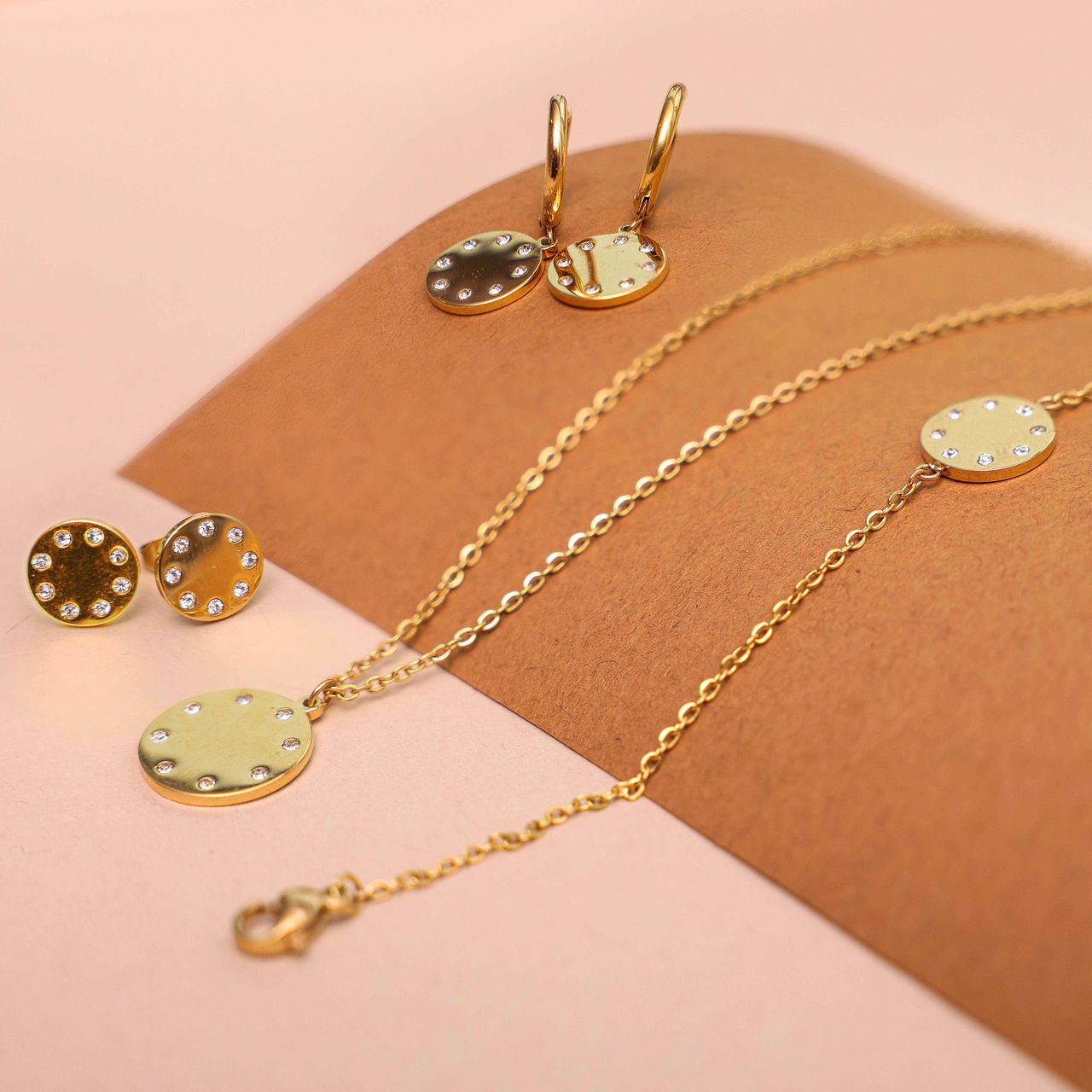 Stalen goldplated ketting met hanger disc
