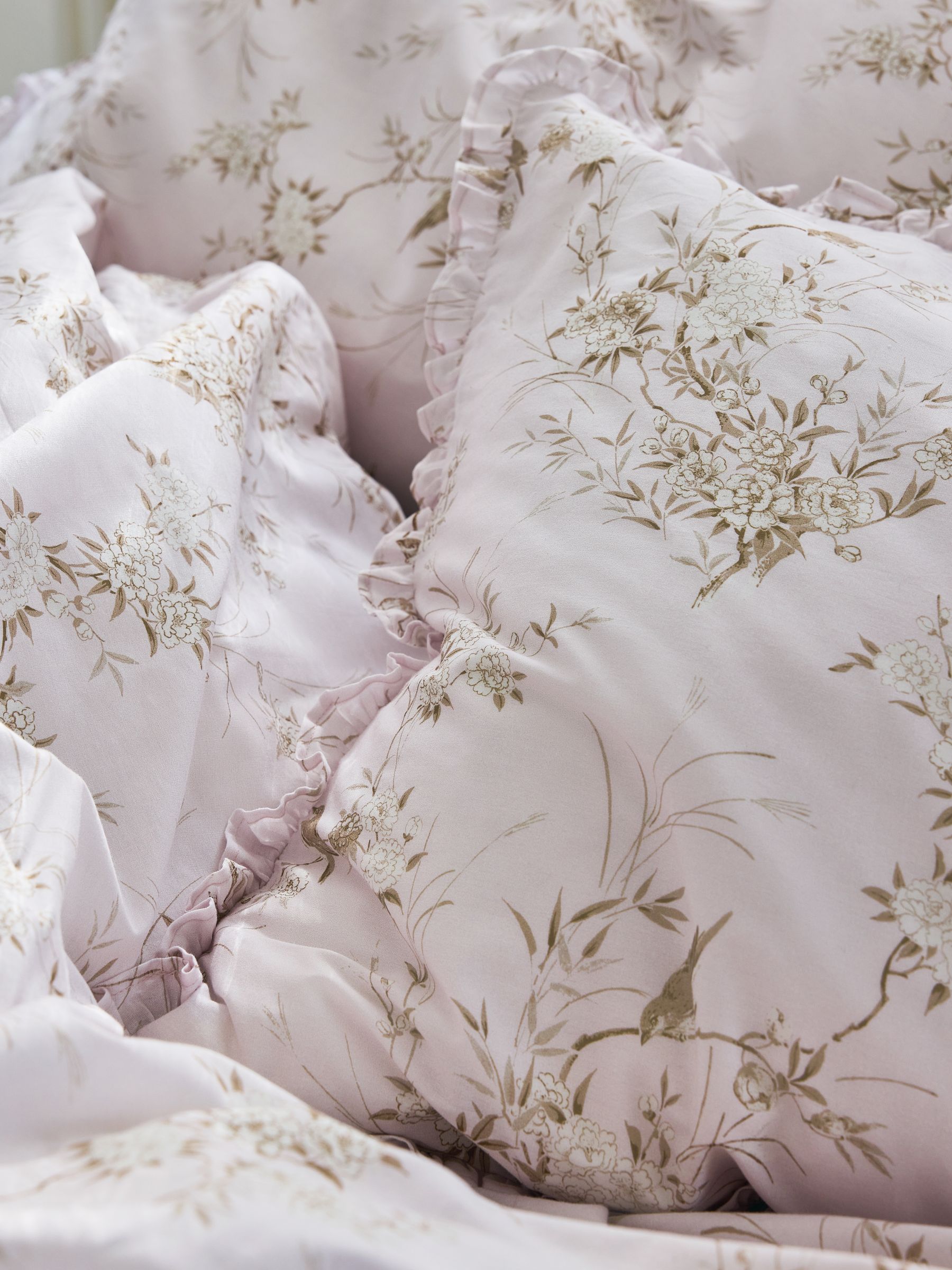 Shabby Chic by Rachel Ashwell® petite ruche dekbedovertrek en kussensloopset