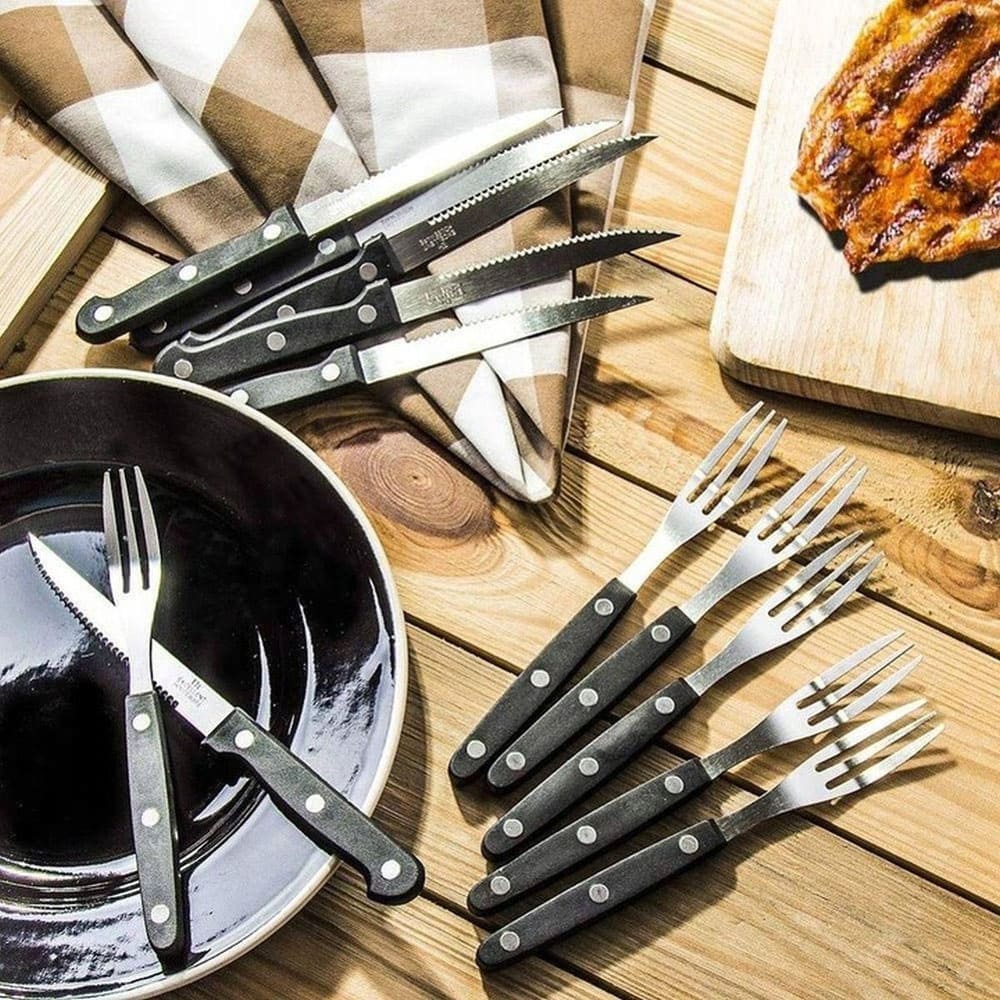 Set de couverts à steak 8 pièces