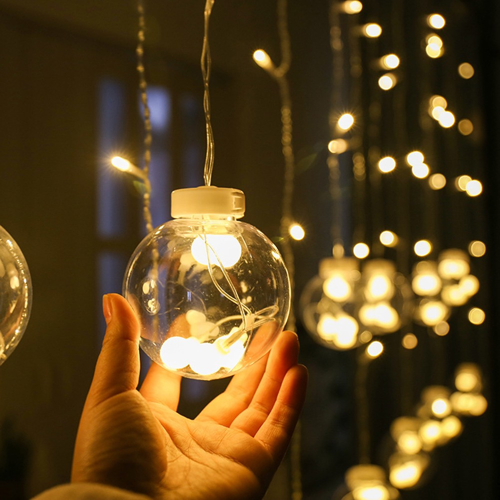 (2.5m) 138 LED's Deko Lichterkette Kugeln Vorhang Beleuchtung (Batteriebetrieben) - Warmweiss