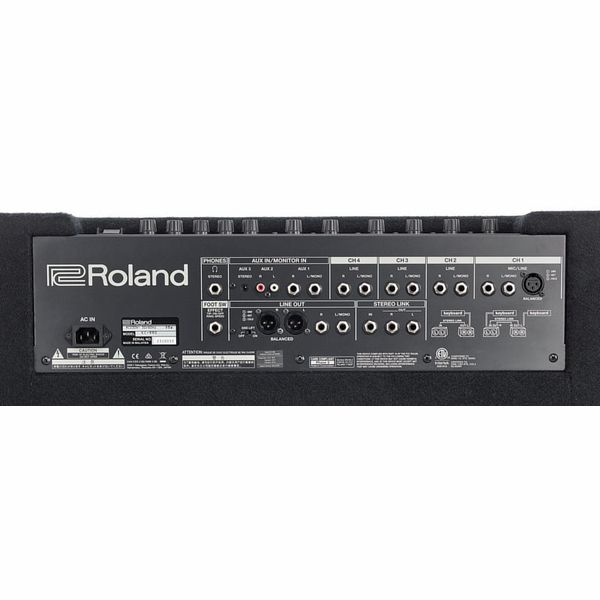 Roland KC-990