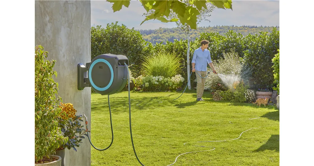 Gardena Batteridrevet vægslangeboks PowerRoll 40 Meter - Solo
