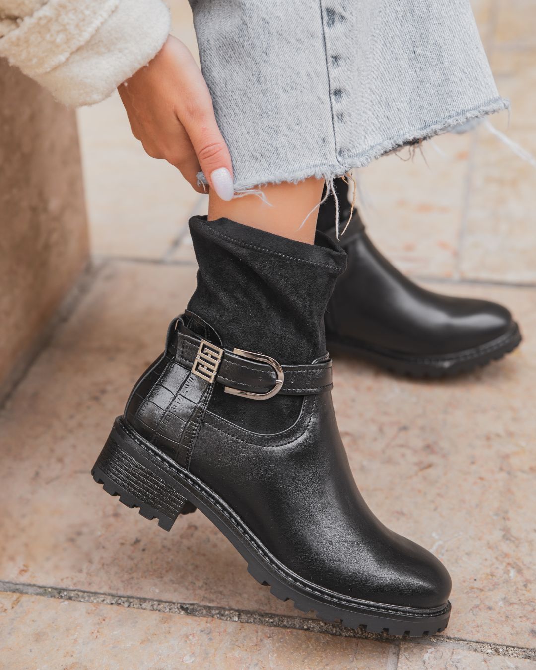 Bottines femme noires suédine - Arlette