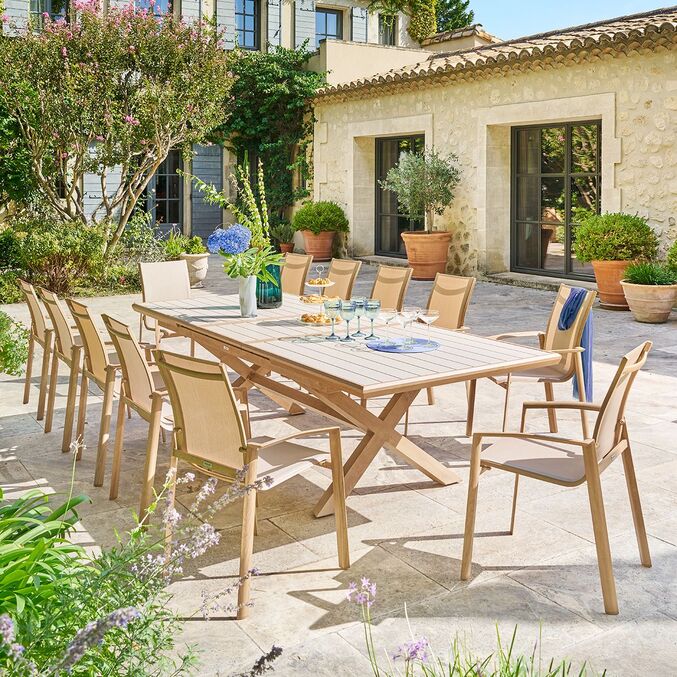 Ensemble table de jardin extensible AXIOME + 12 fauteuils AXANT Argile