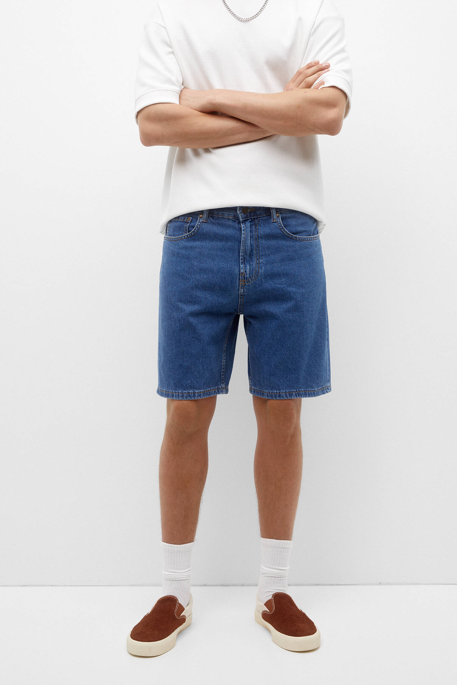 Bermuda jeans básica de corte folgado - Azul médio