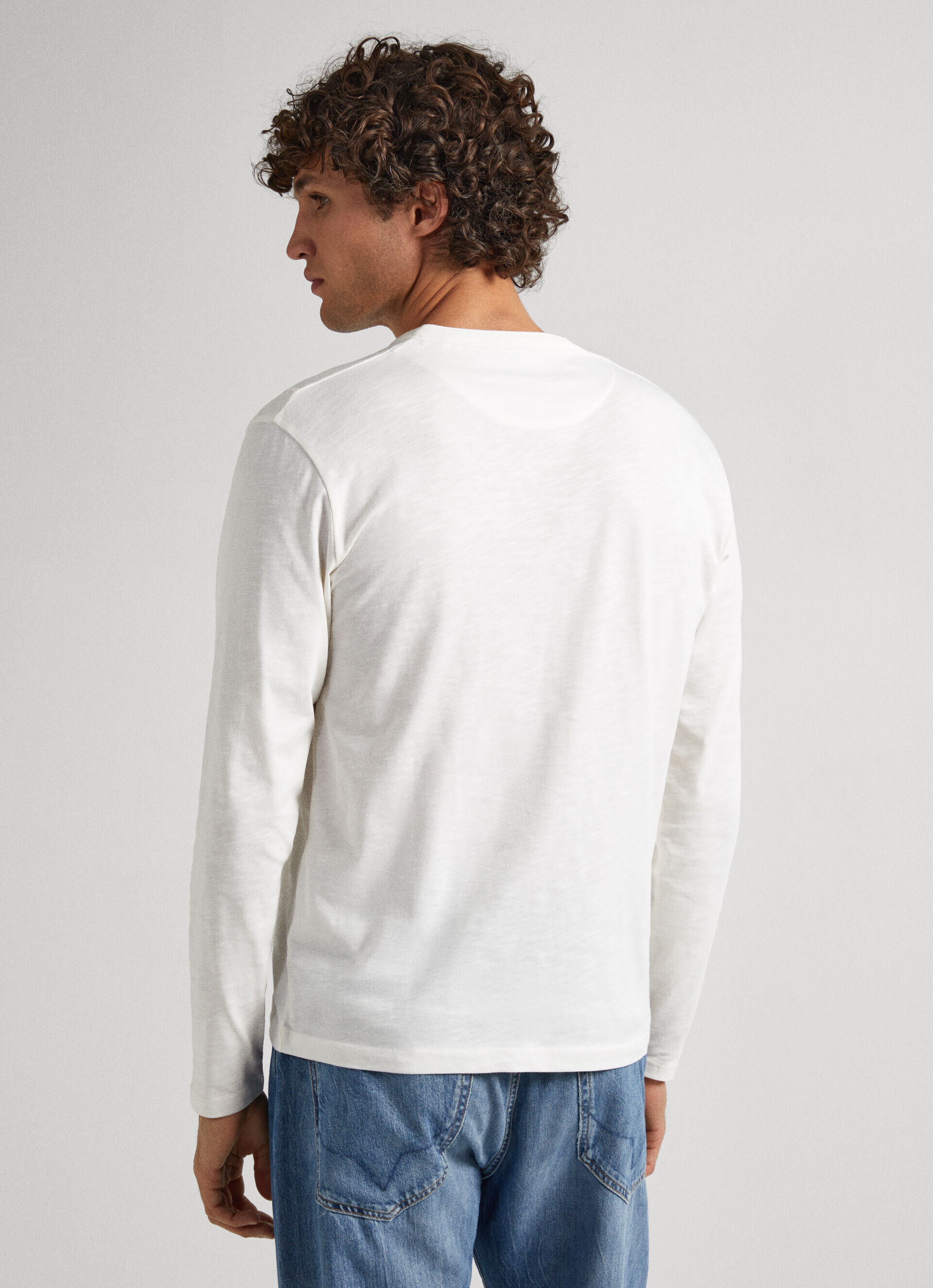 Camiseta com gola padeiro - Off White