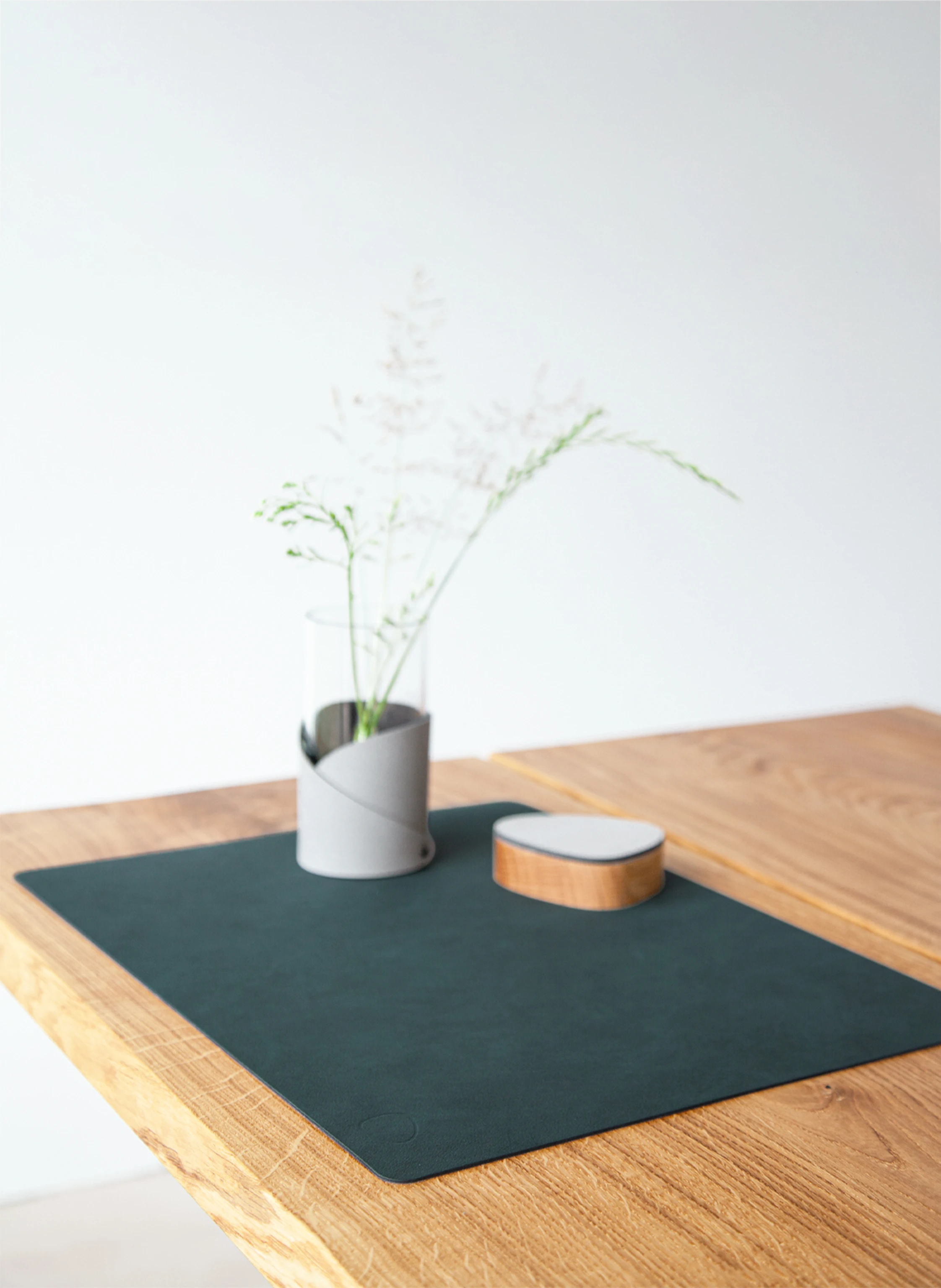 LINDDNA Tischset SQUARE L aus Leder