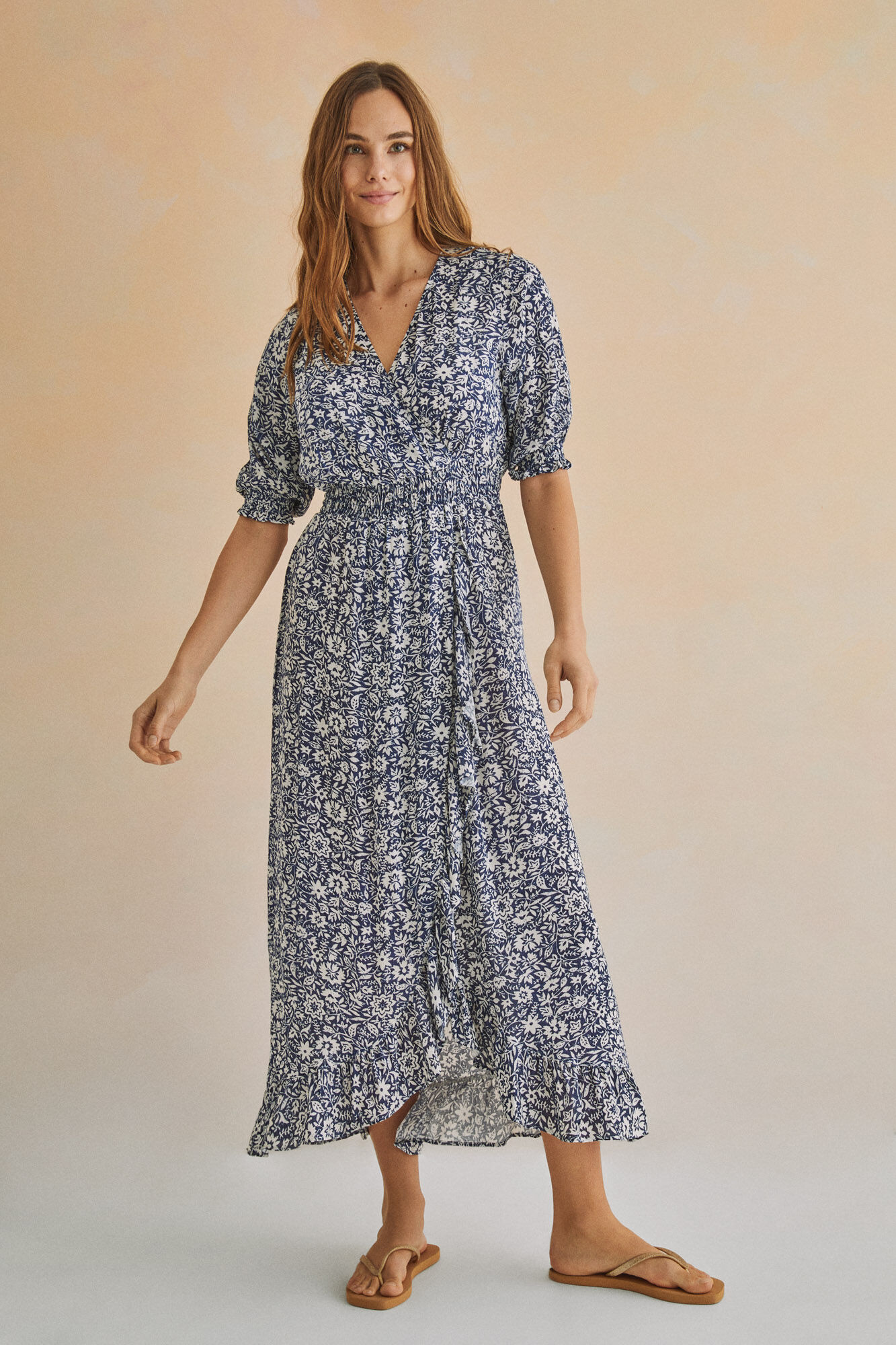 Vestido midi azul estampado com babados - Estampado