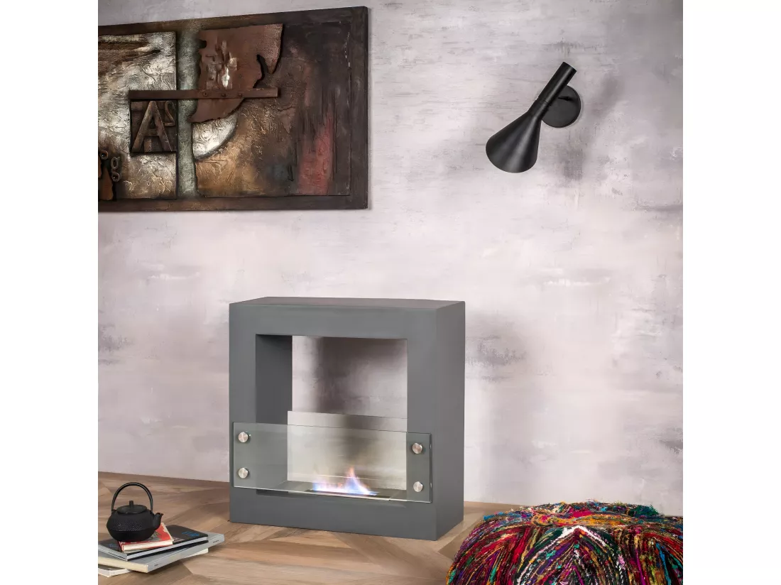 Bio-cheminée bioéthanol au sol design en gris chrome 60 x 24 xh 60 cm
