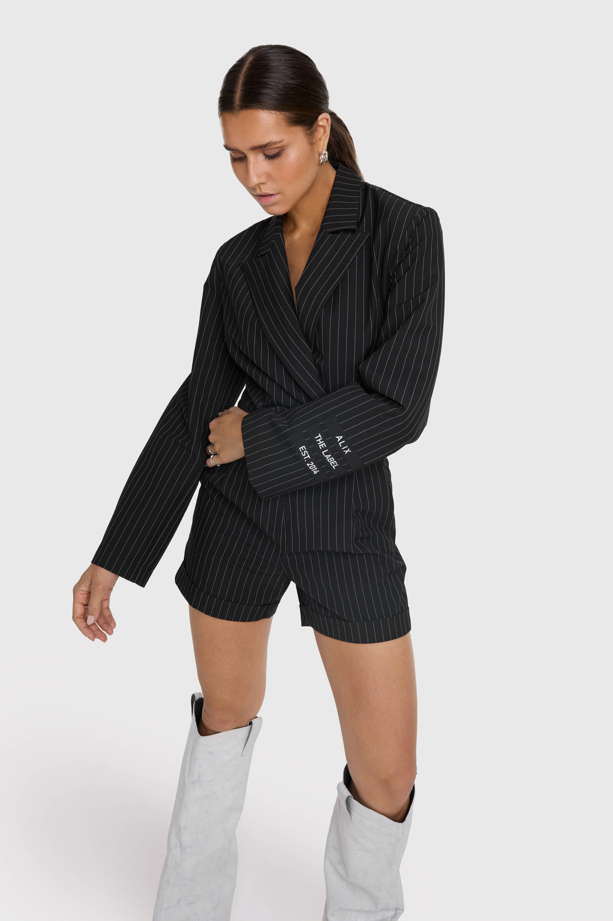Alix the Label playsuit met krijtstreep zwart