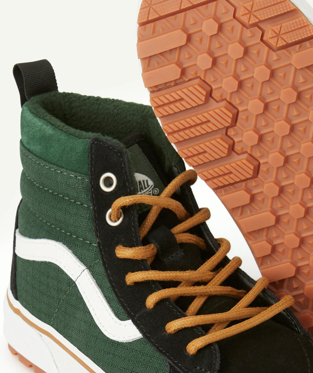VANSBASKETS HAUTES VERTES UY SK8-HI MTE-1