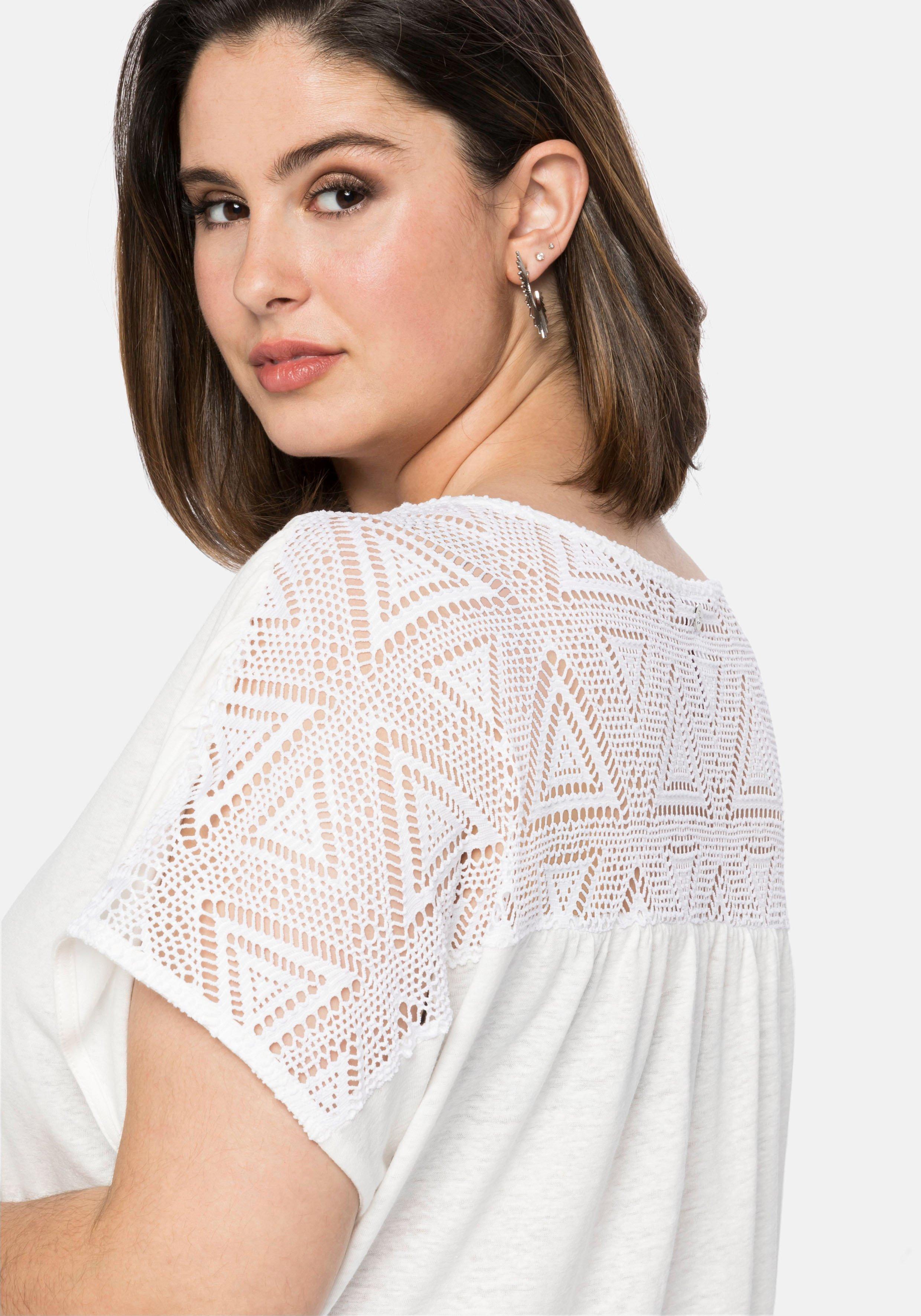 Shirt im Leinenmix, mit Ajourmuster-Passe hinten