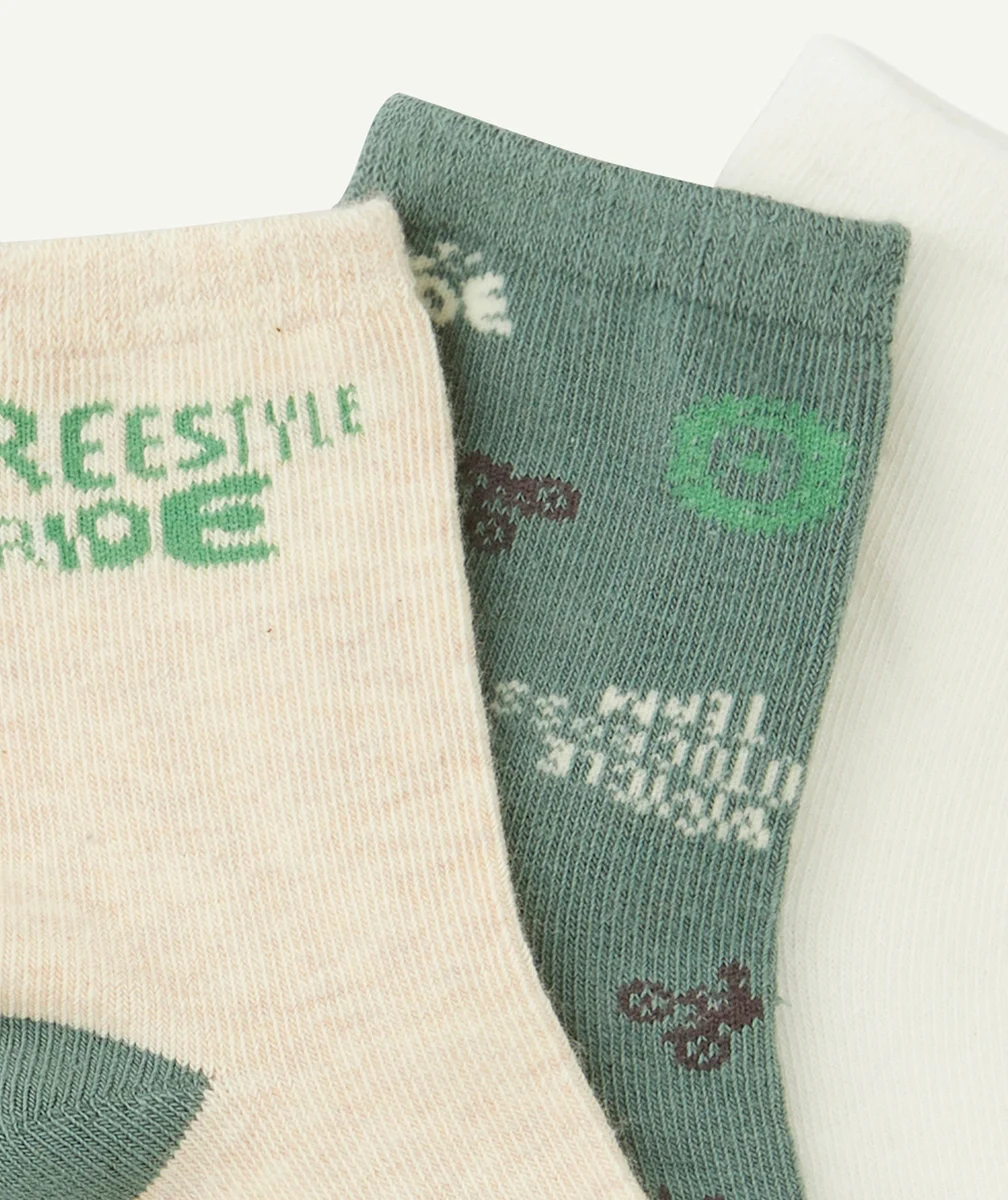 LOT DE 3 CHAUSSETTES HAUTES GARÇON VERT ET ÈCRU CHINÈ THÈME RIDE